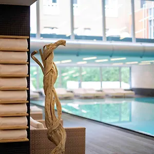 5* Szálloda Pullman Schweizerhof