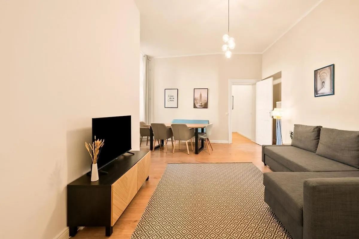 Spacious 2-Bedroom in the Heart of Friedrichshain Berlin